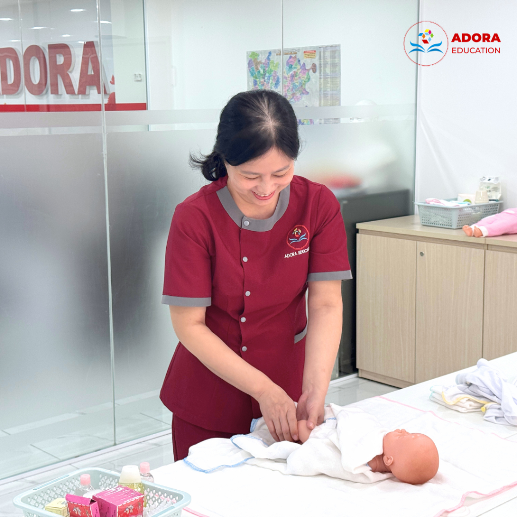 bảo mẫu chăm bé tại nhà