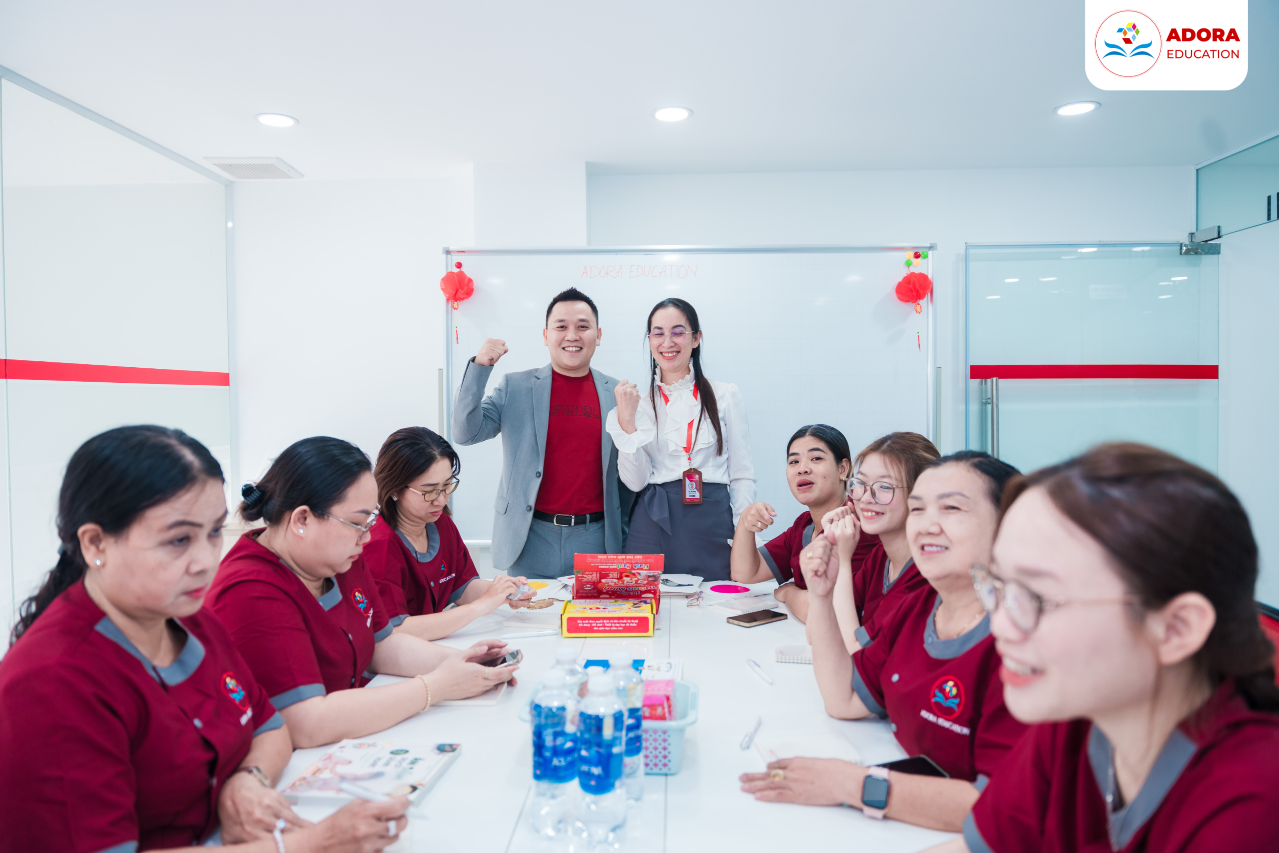 bảo mẫu cho trẻ tại nhà