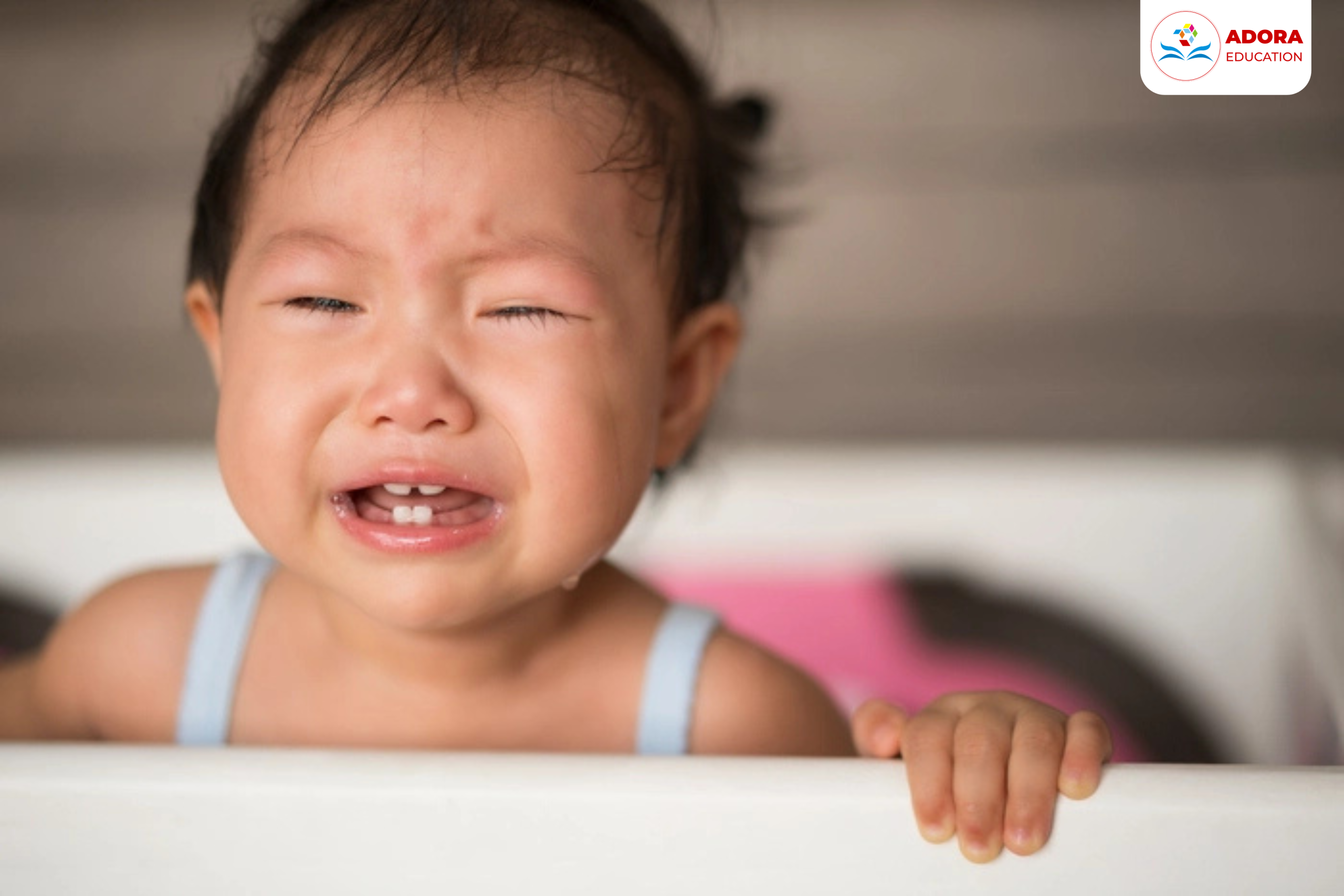 bé sơ sinh quay khóc  ban đêm 