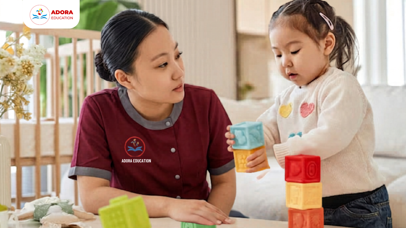 giáo viên tương tác với trẻ chậm nói