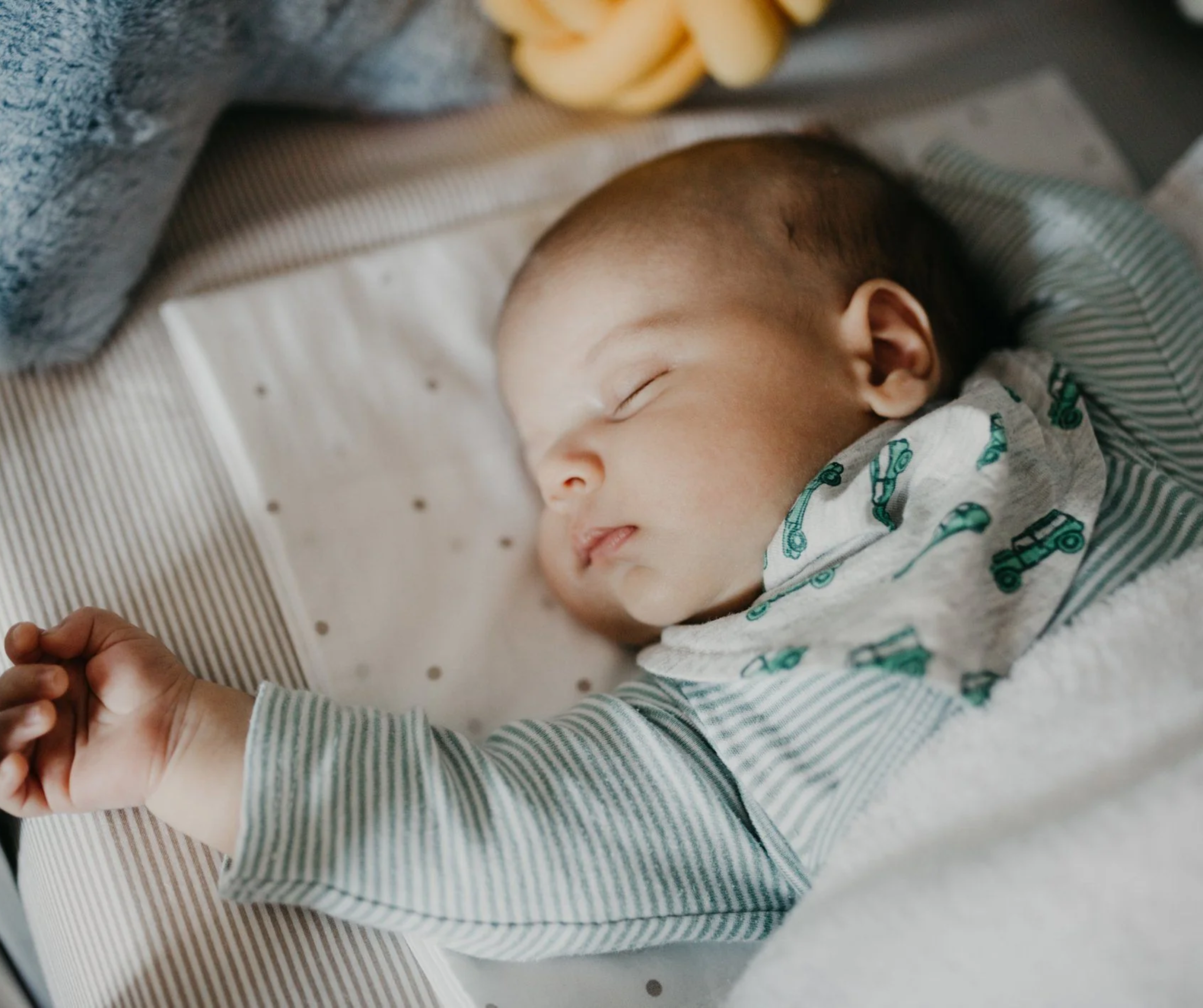 bí quyết chăm sóc trẻ sơ sinh ngủ ngon
