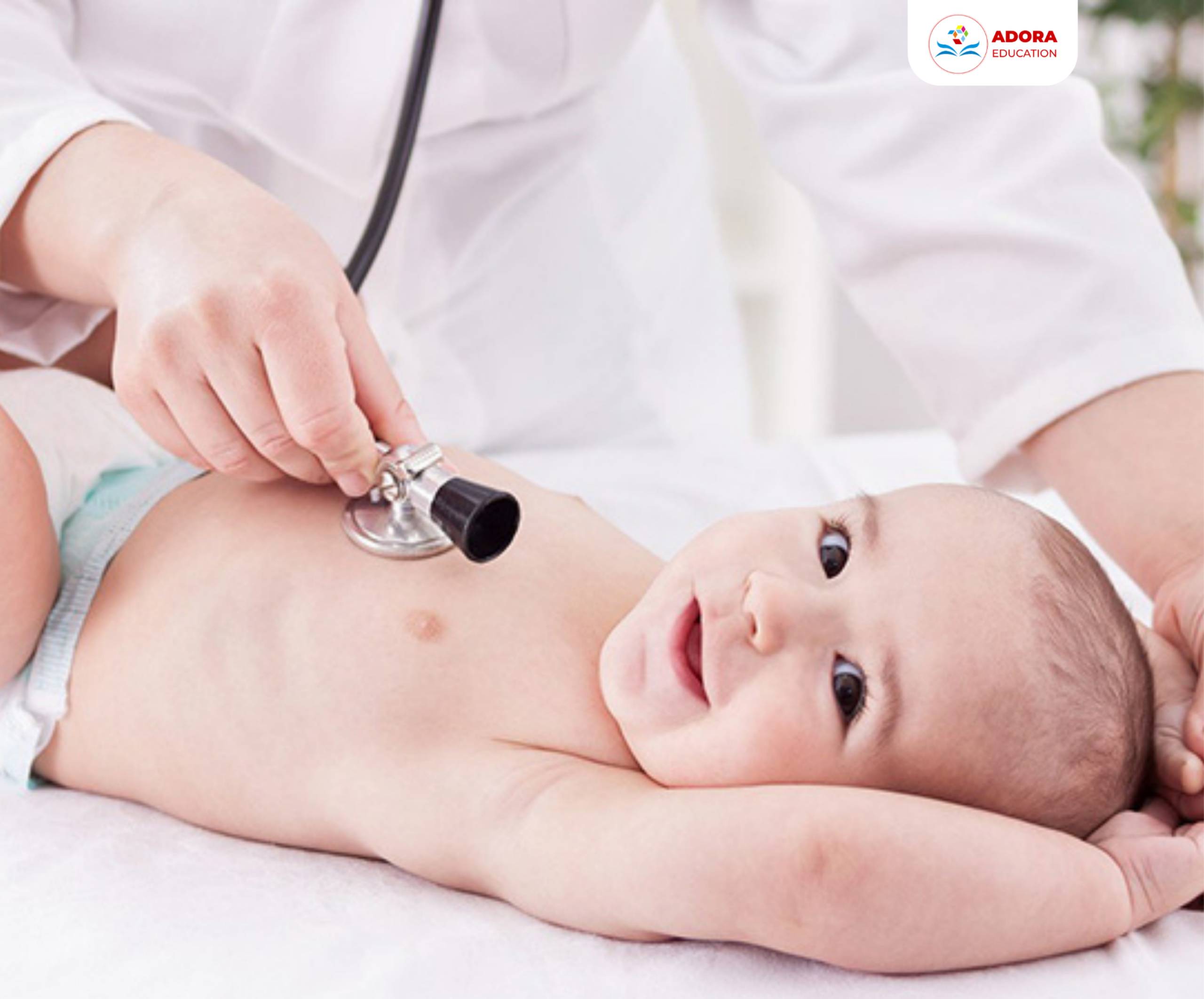 khi nào nôn trớ ở trẻ sơ sinh cần đi khám 