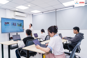 trẻ tuổi tên học kỹ năng sống